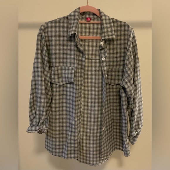 VINTAGE Button Shirt - Picture 4 of 4